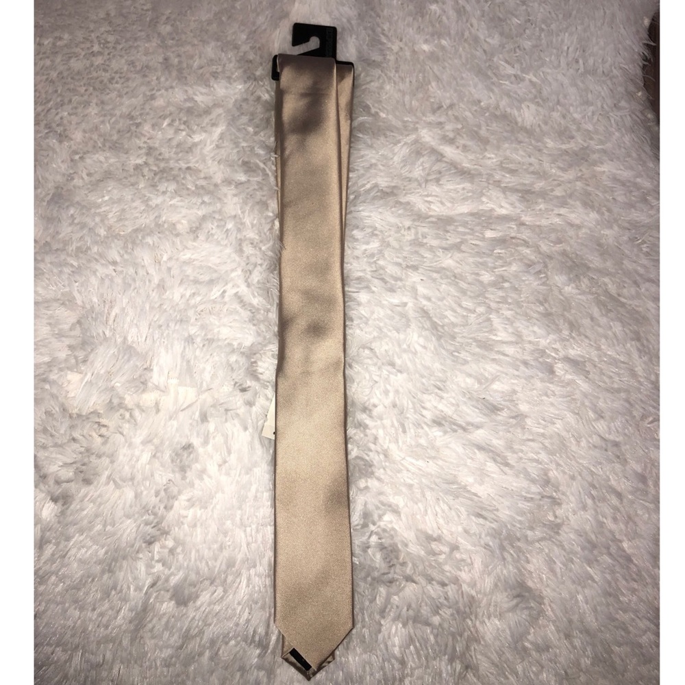 Men’s Express tie. Brand new!